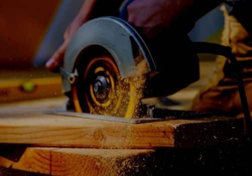 What-Power-Tools-Does-A-Carpenter-Need